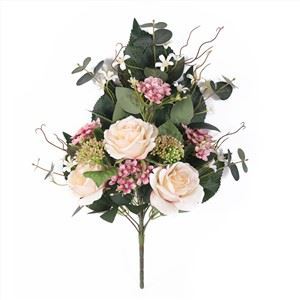 Mazzo di fiori di rosa artificiale